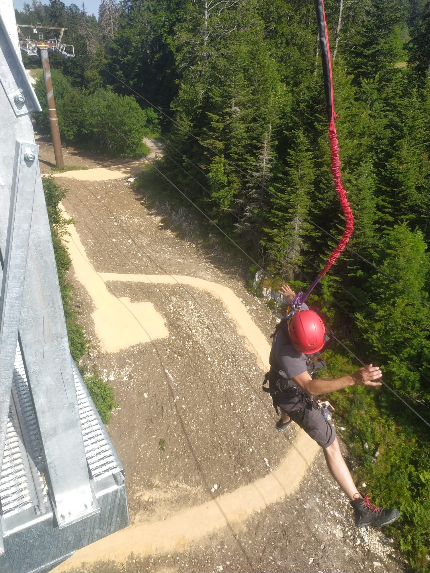 SAUT DANS LE VIDE