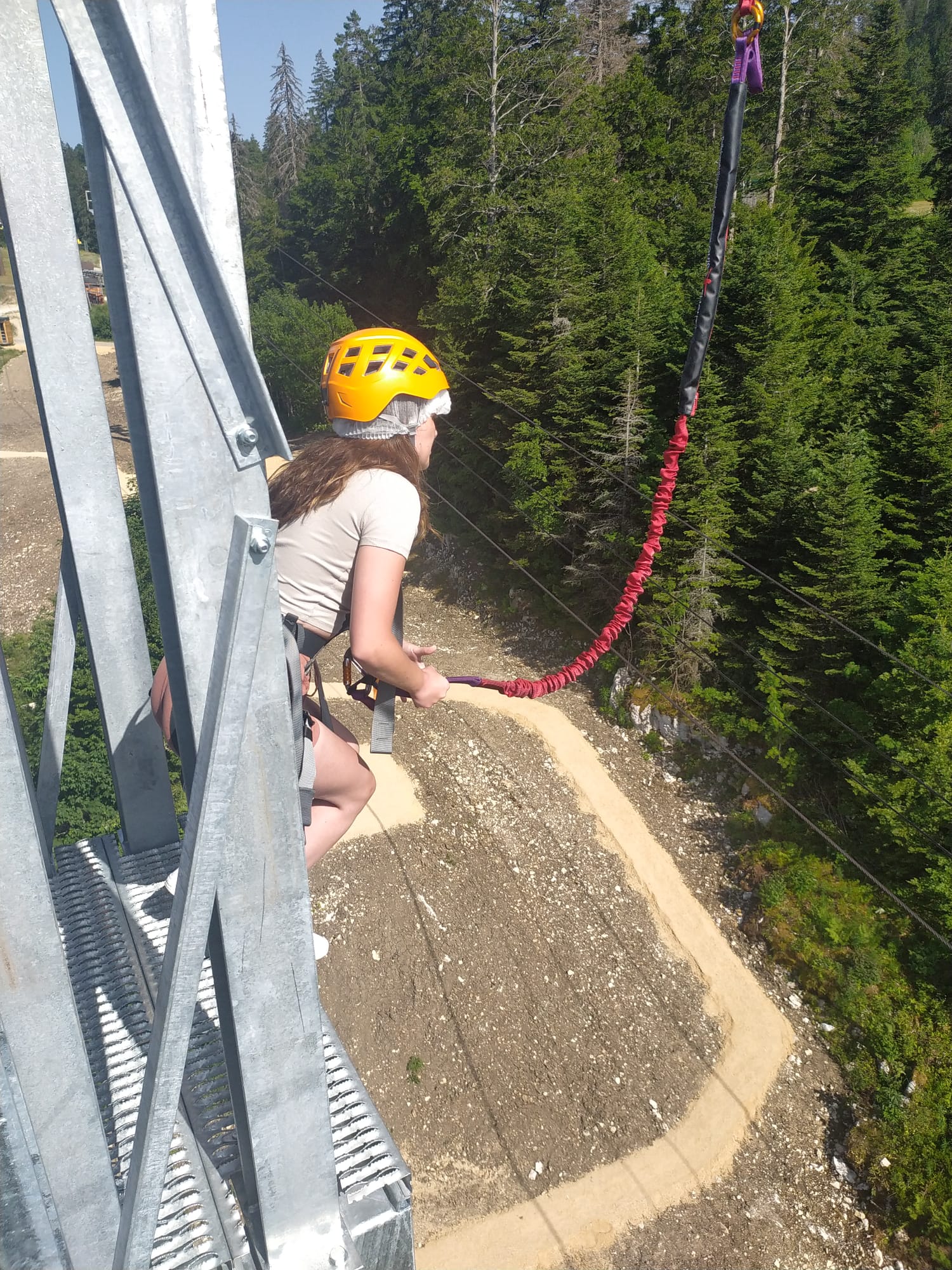 SAUT DANS LE VIDE